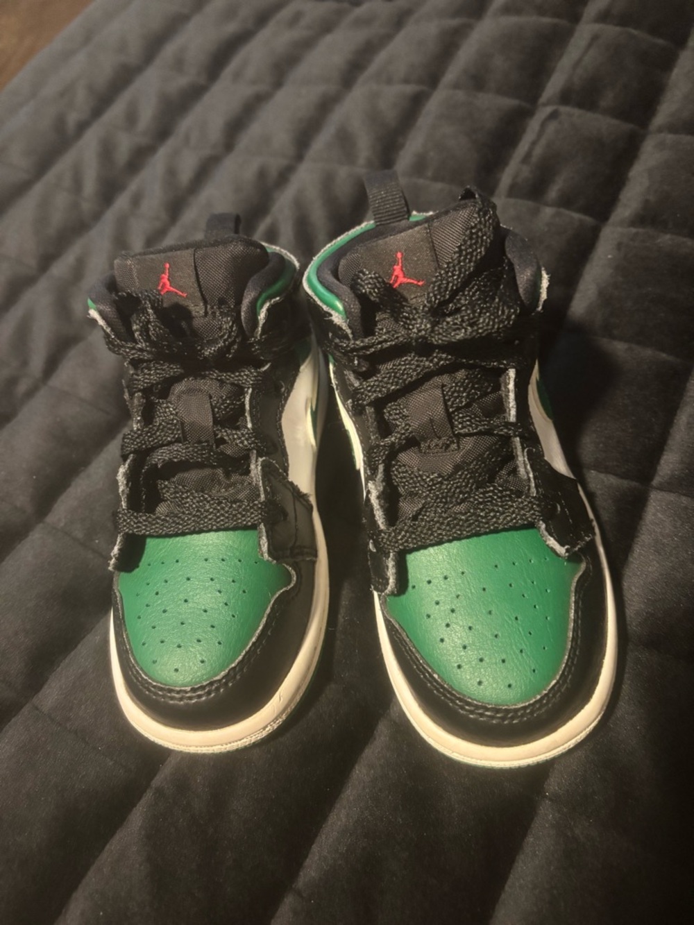 Nike Kids Black and Green High-Top Sneakers. Michael Jordan's Size 8C